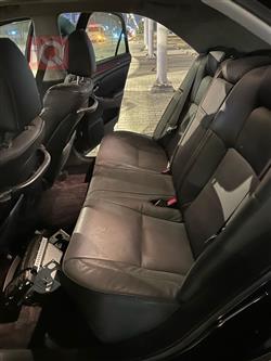 تۆیۆتا کراون